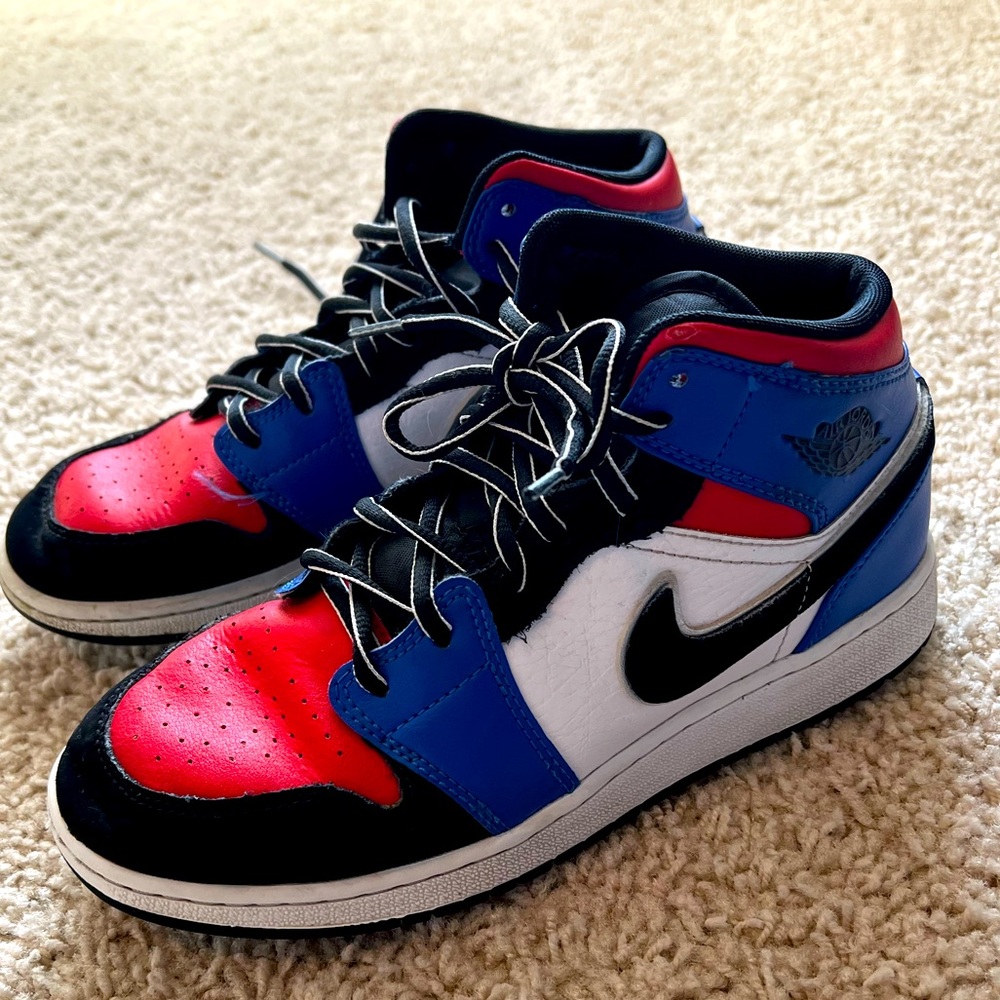 Boys Nike Air Jordan Hightop